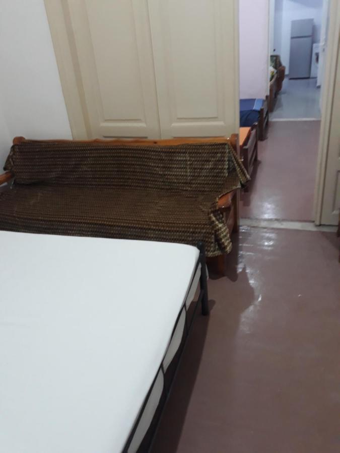Ngm . Home Пирея Екстериор снимка
